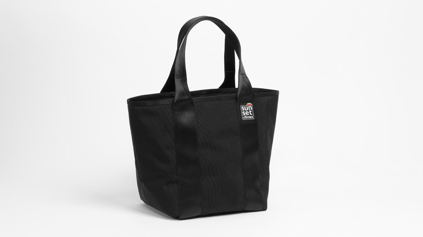 Gear Locker_Tote bag_main_01
